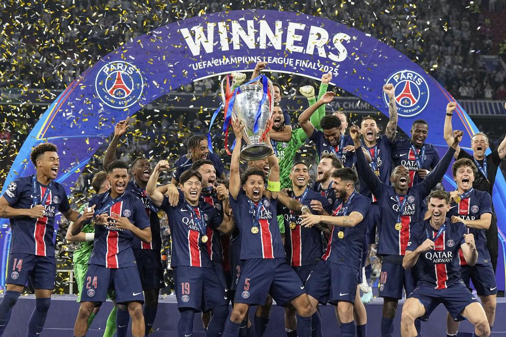 意媒：尤文、国米都在关注佩莱格里尼与罗马的续约情况